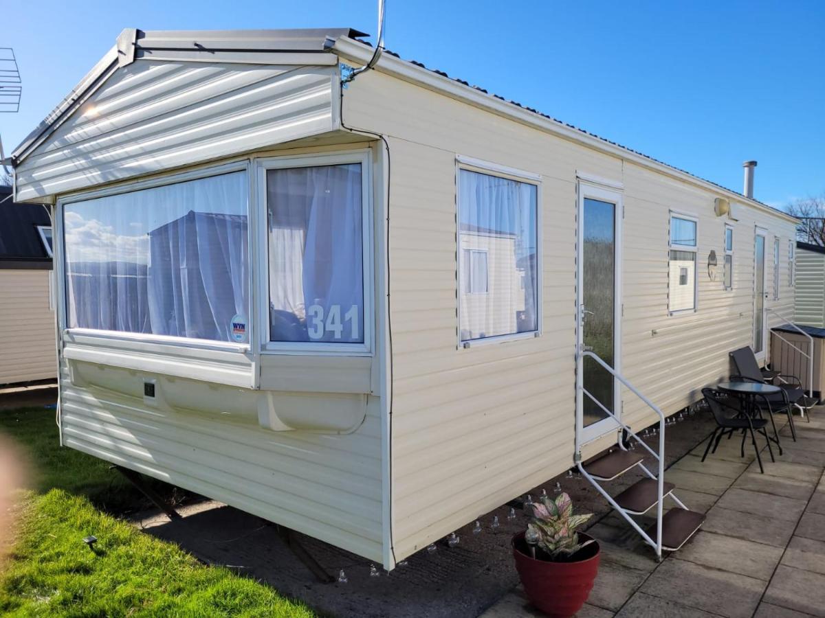 341 Family Caravan At Marine Holiday Park, Sleeps 6 Hotel Rhyl Eksteriør billede