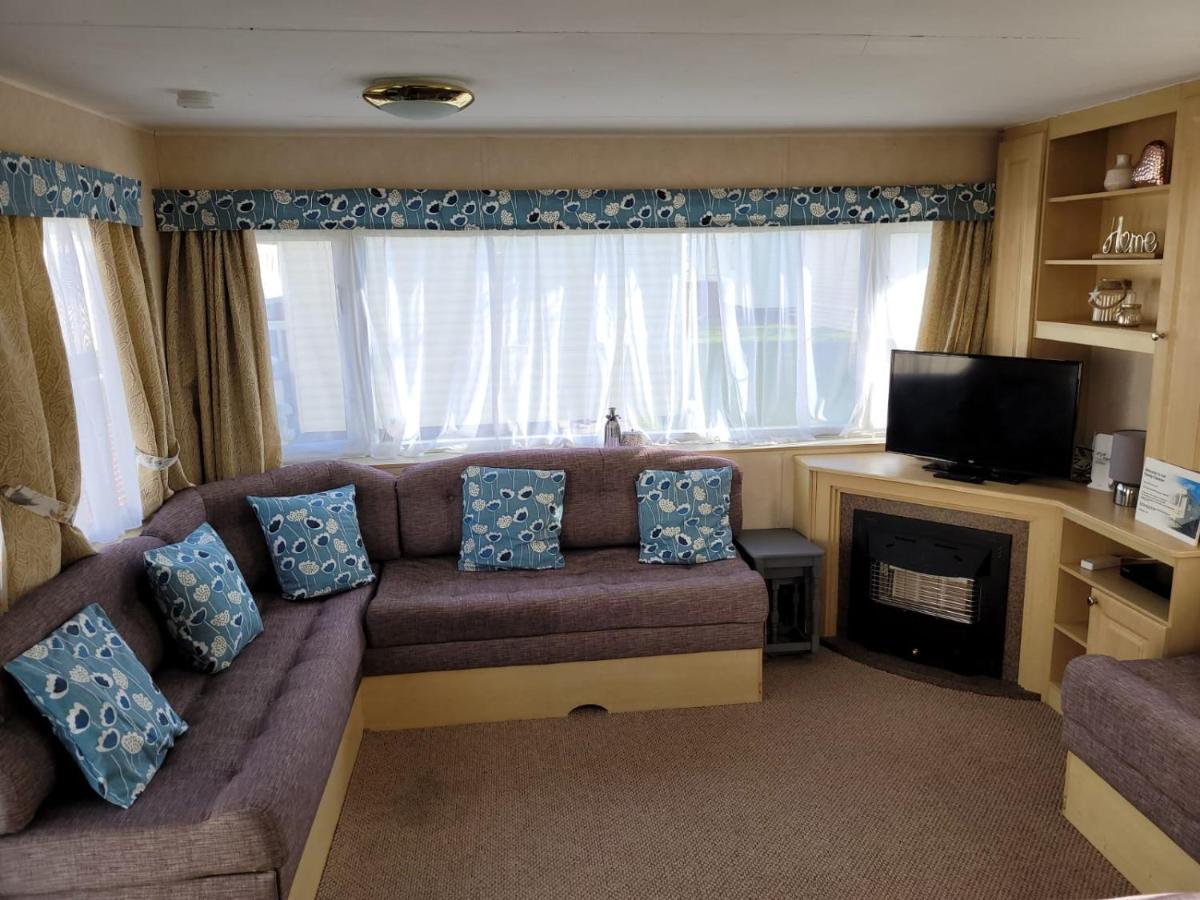 341 Family Caravan At Marine Holiday Park, Sleeps 6 Hotel Rhyl Eksteriør billede