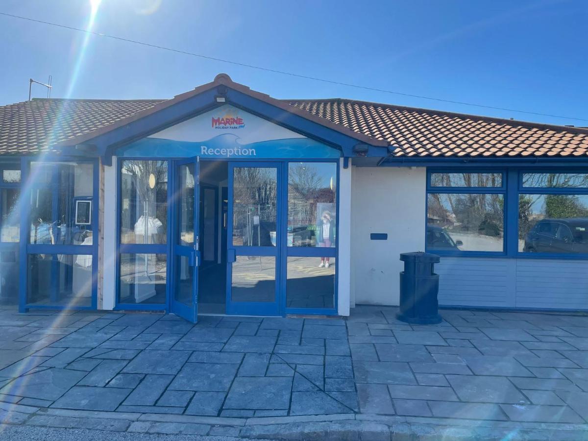 341 Family Caravan At Marine Holiday Park, Sleeps 6 Hotel Rhyl Eksteriør billede
