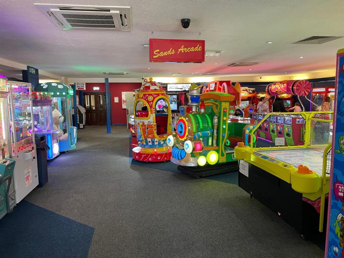 341 Family Caravan At Marine Holiday Park, Sleeps 6 Hotel Rhyl Eksteriør billede